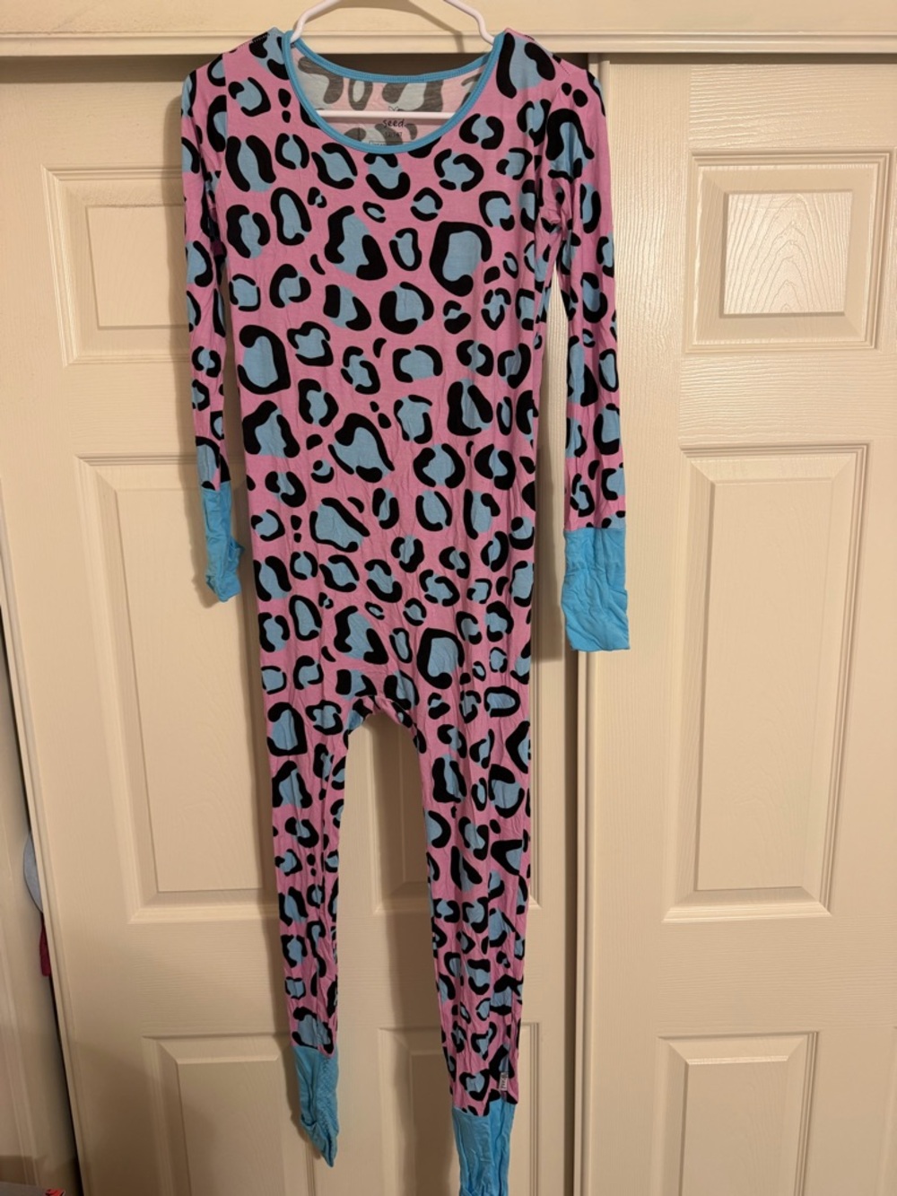 The Simple Seed Leopard Bamboo One Piece Pajama